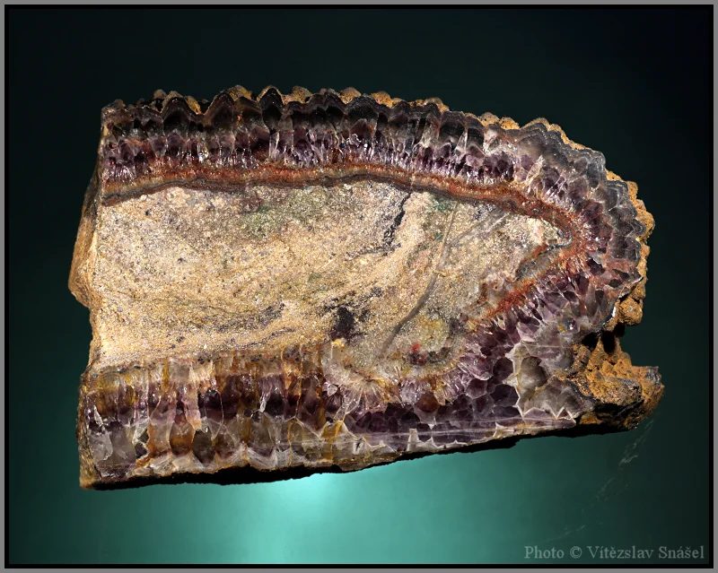 Quartz (var. amethyst)