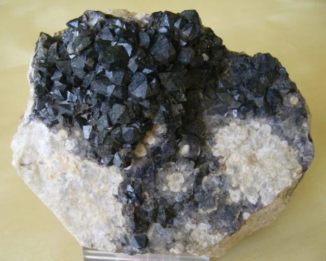 Mineral photo of Quartz (var. morion) from locality Hostákov, Czech Republic