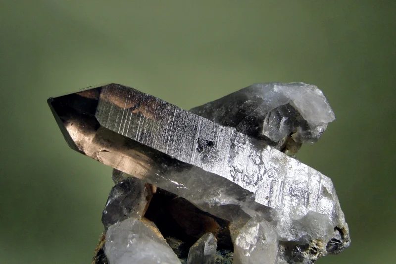 Quartz (var. smoky)