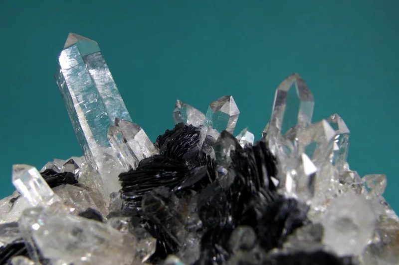 Hematite, Quartz