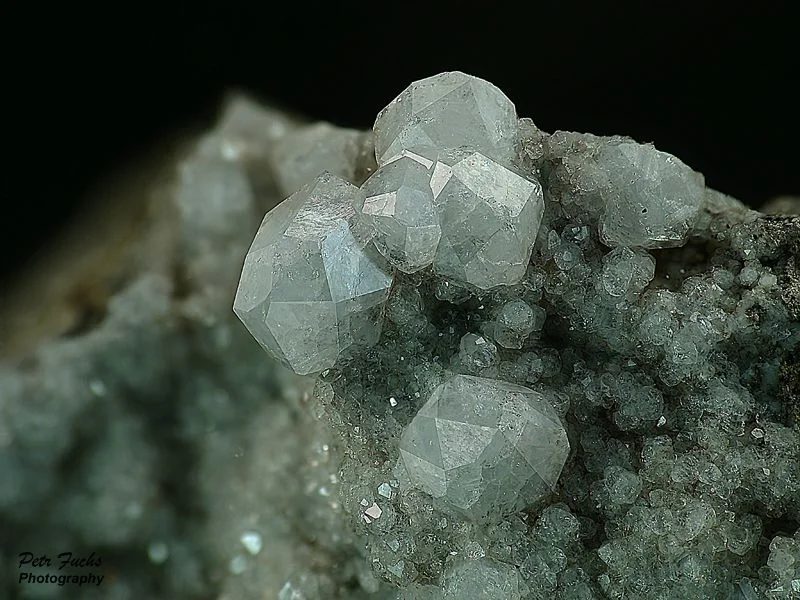 Mineral photo of Analcime from locality Těchlovice, Czech Republic