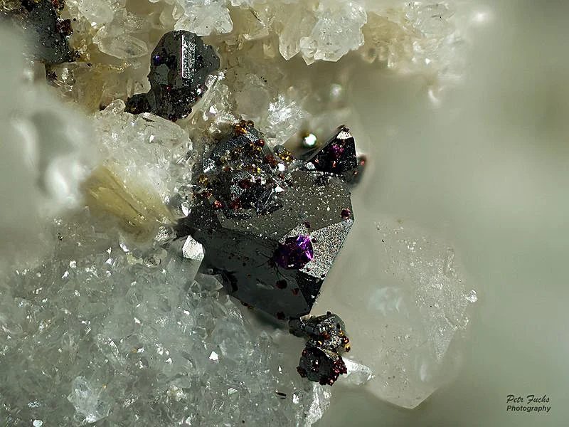 Chalcopyrite, Tennantite