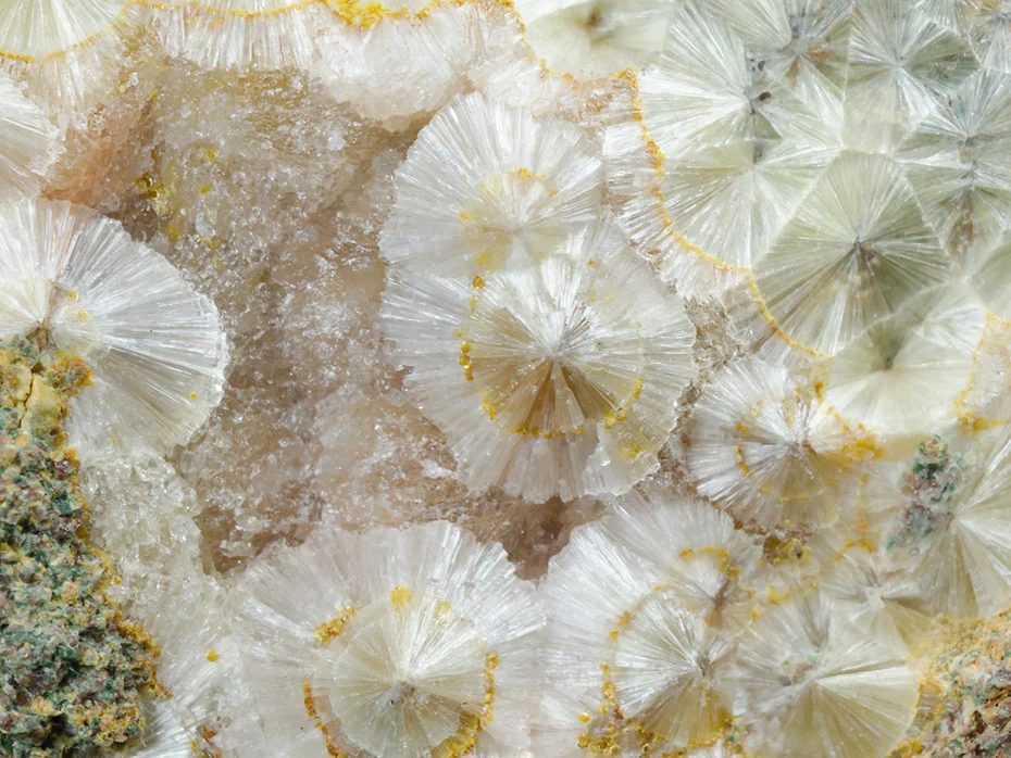 Cacoxenite, Wavellite