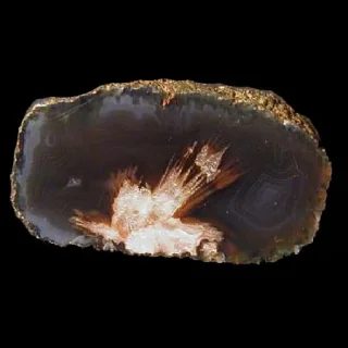 Mineral photo of Agate from locality Doubravice, Czech Republic