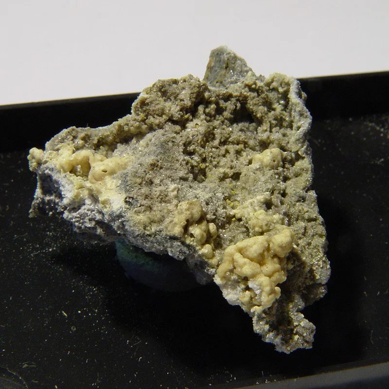 Aluminocopiapite