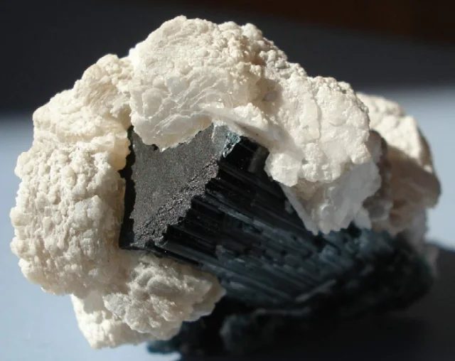 Elbaite (var. verdelite)