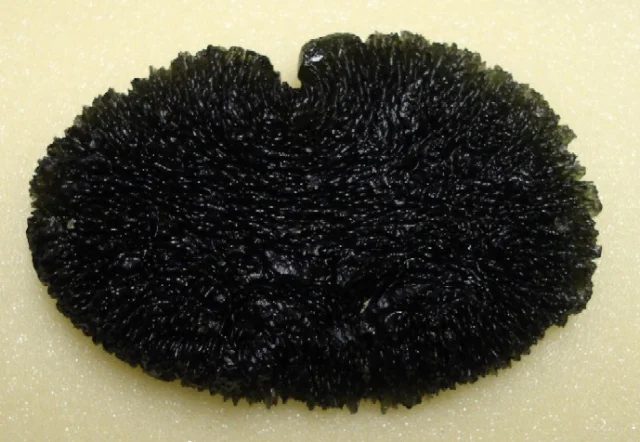 Mineral photo of Moldavite from locality Besednice, Czech Republic
