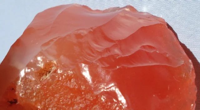 Mineral photo of Quartz (var. carneol) from locality Dorngov, Mongolia