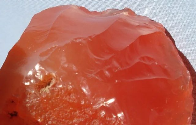 Mineral photo of Quartz (var. carneol) from locality Dorngov, Mongolia