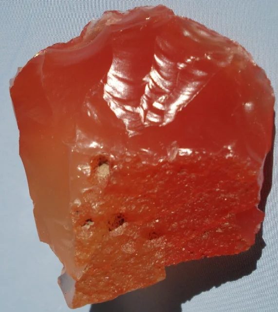 Mineral photo of Quartz (var. carneol) from locality Dorngov, Mongolia