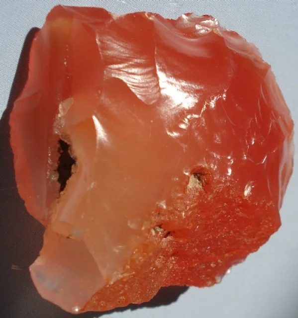 Mineral photo of Quartz (var. carneol) from locality Dorngov, Mongolia