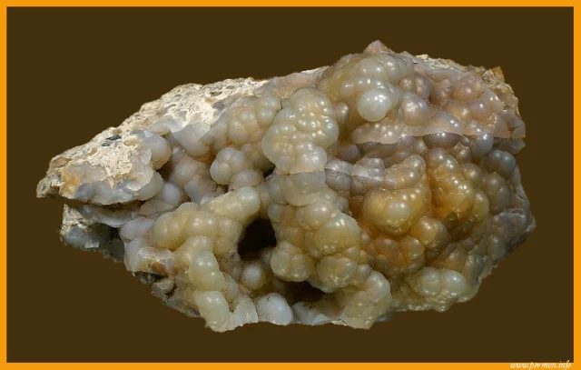 Quartz (var. chalcedony)