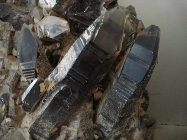 Quartz (var. smoky)