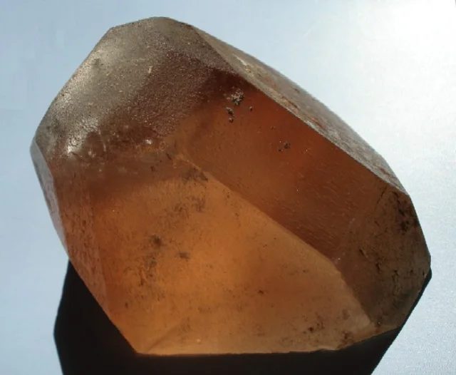 Mineral photo of Topaz from locality Volyň, Ukraine