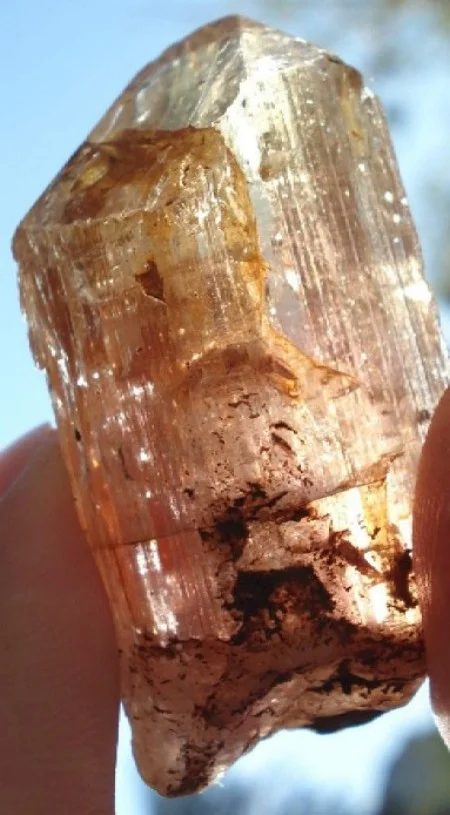 Mineral photo of Topaz from locality Minas Gerais, Brazil