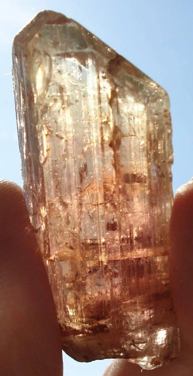 Mineral photo of Topaz from locality Minas Gerais, Brazil