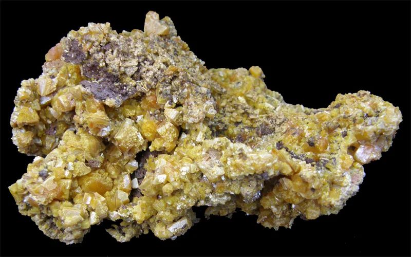 Wulfenite