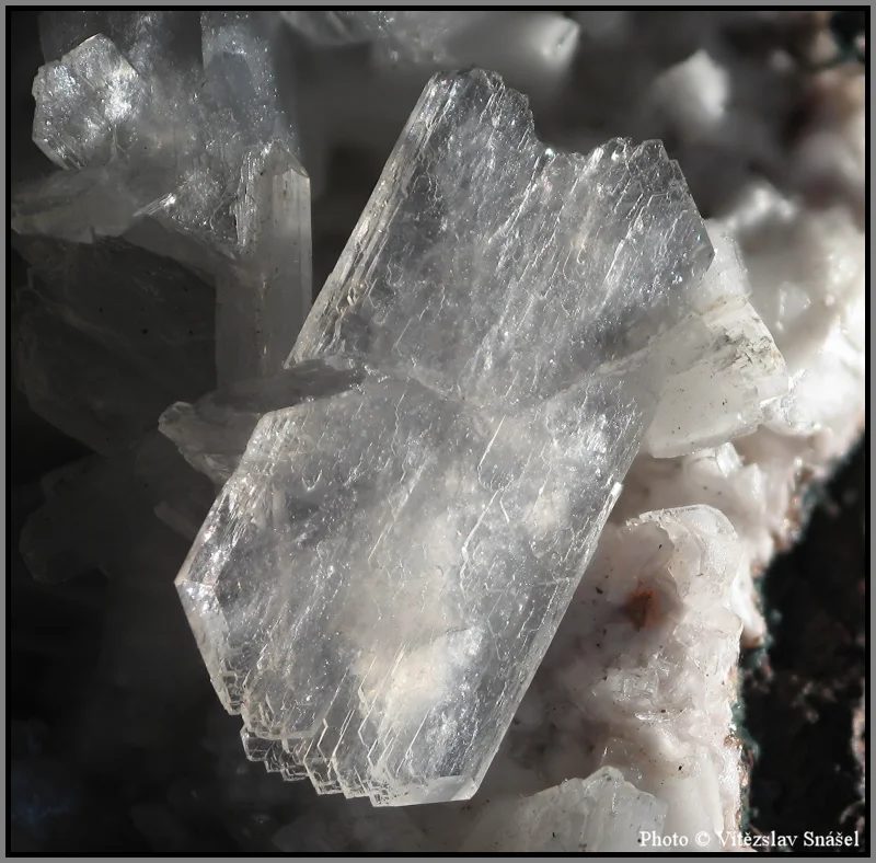 Stilbite-(Ca)