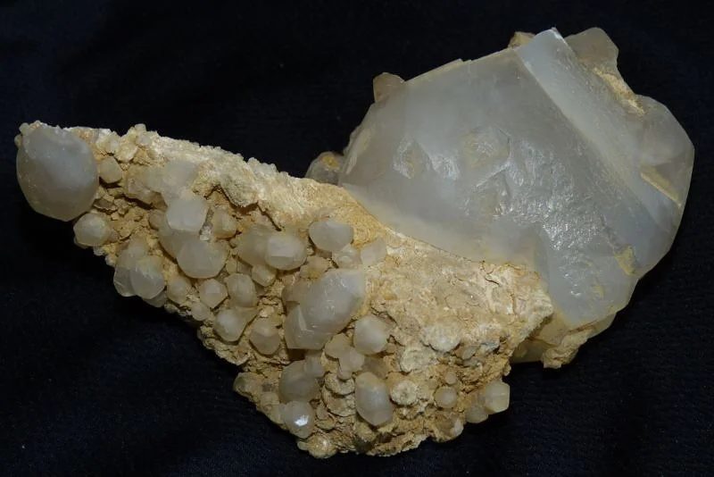 Mineral photo of Calcite from locality Štramberk, Czech Republic