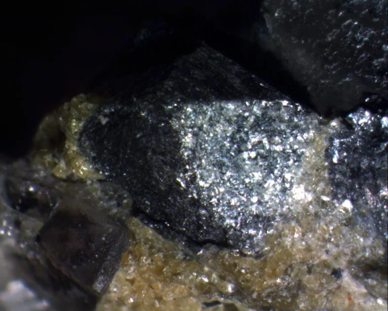 Mineral photo of Bismuth from locality Krupka, Czech Republic