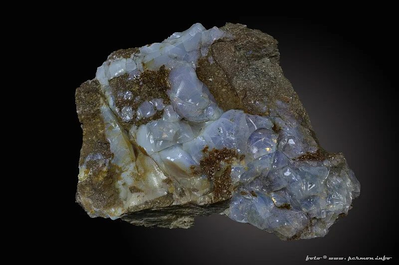 Mineral photo of Opal (var. precious) from locality Dubník, Slovakia