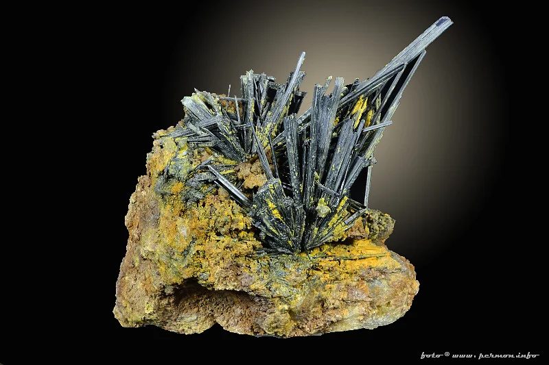 Mineral photo of Stibnite from locality Kremnica, Slovakia