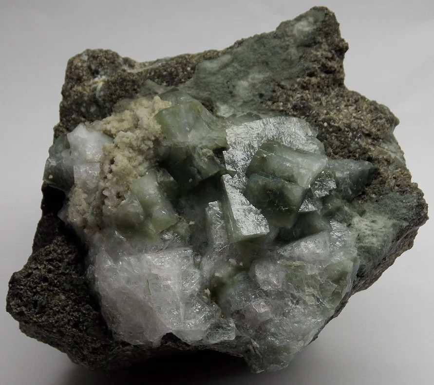 Chabazite-(Ca)