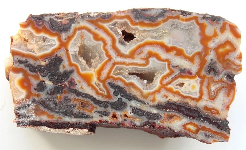 Mineral photo of Agate from locality Horní Halže, Czech Republic