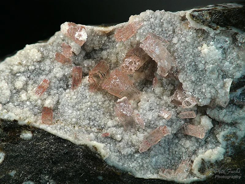 Phillipsite, Thomsonite