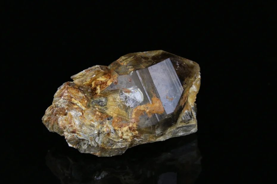 Quartz (var. smoky)
