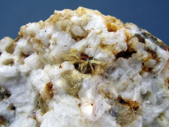 Mineral photo of Actinolite from locality Habry, Czech Republic