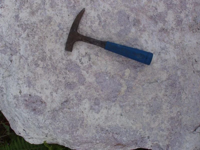 Mineral photo of Lepidolite from locality Gonçalo - Seixo Amarelo (Guarda), Portugal