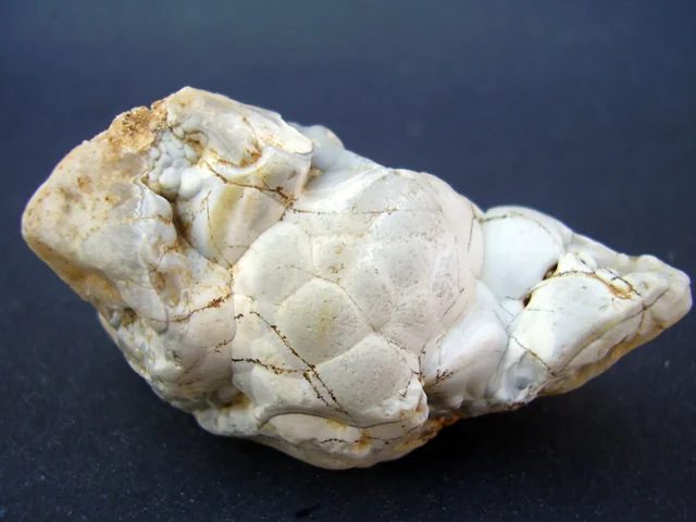 Quartz (var. chalcedony)