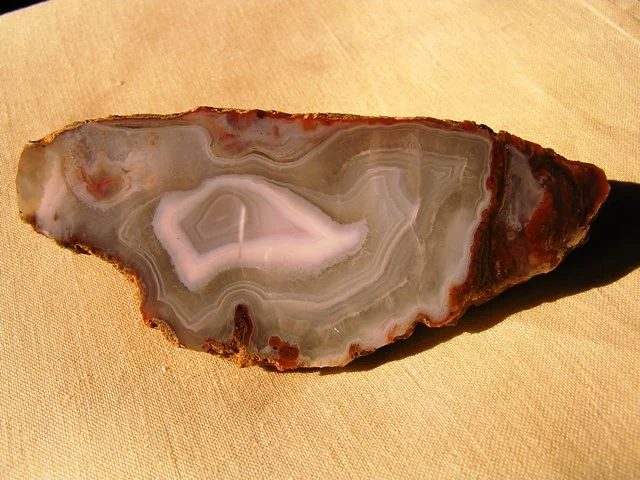 Mineral photo of Agate from locality Maroko, Morocco