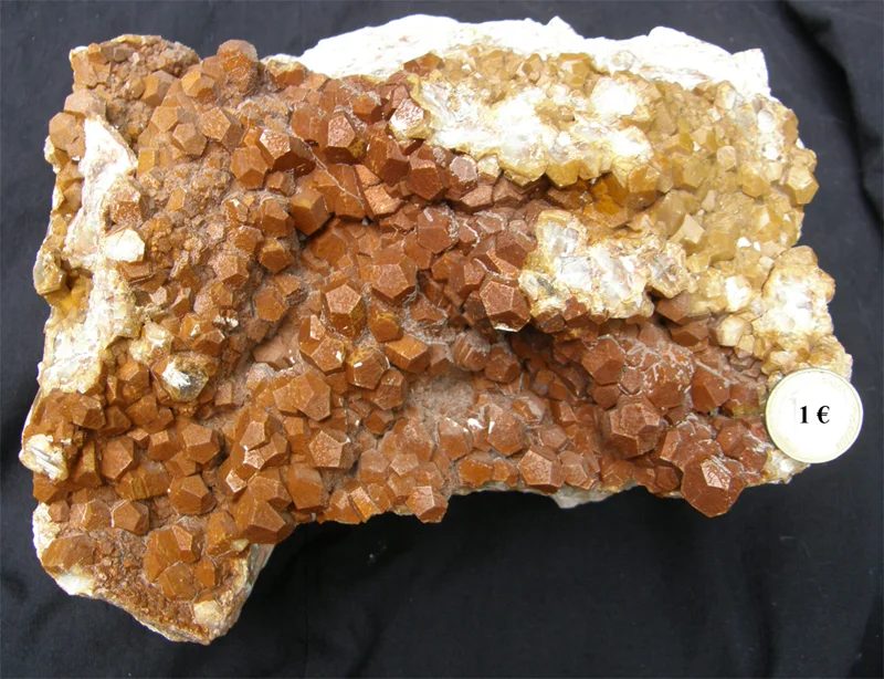 Mineral photo of Calcite from locality Předklášteří, Dřínová, Czech Republic