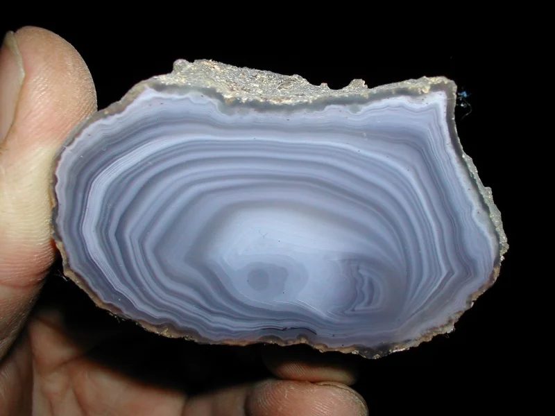 Mineral photo of Agate from locality Morcinov, Czech Republic