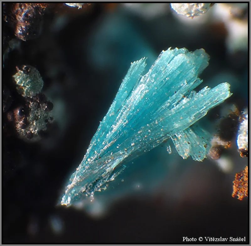 Mineral photo of Aurichalcite from locality Ojuela Mine, Mexico