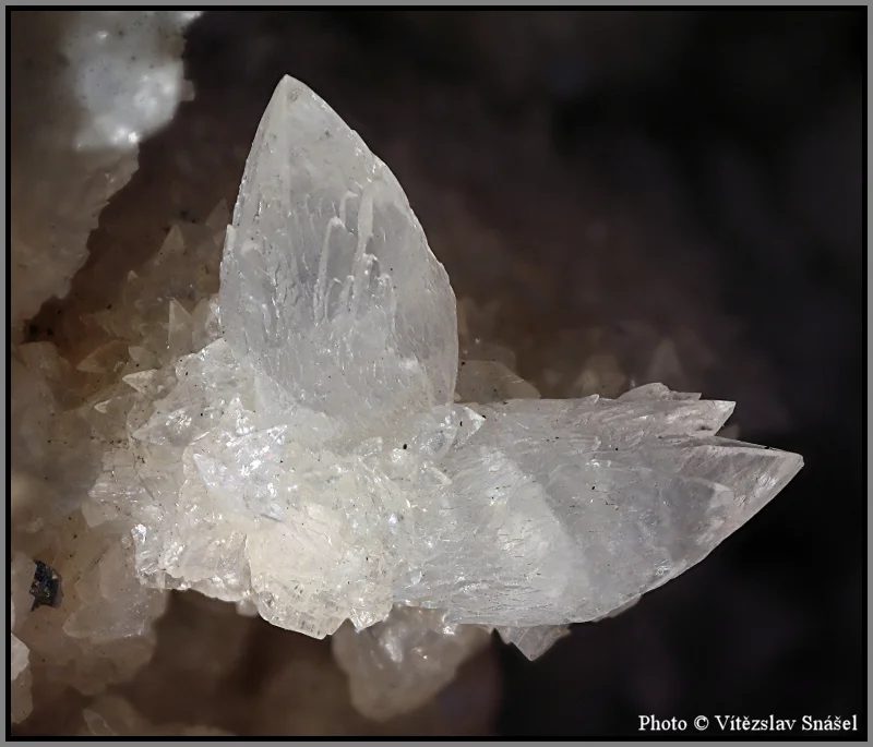 Mineral photo of Calcite from locality Cavnic, Romania