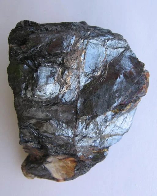 Hematite (var. specularite)