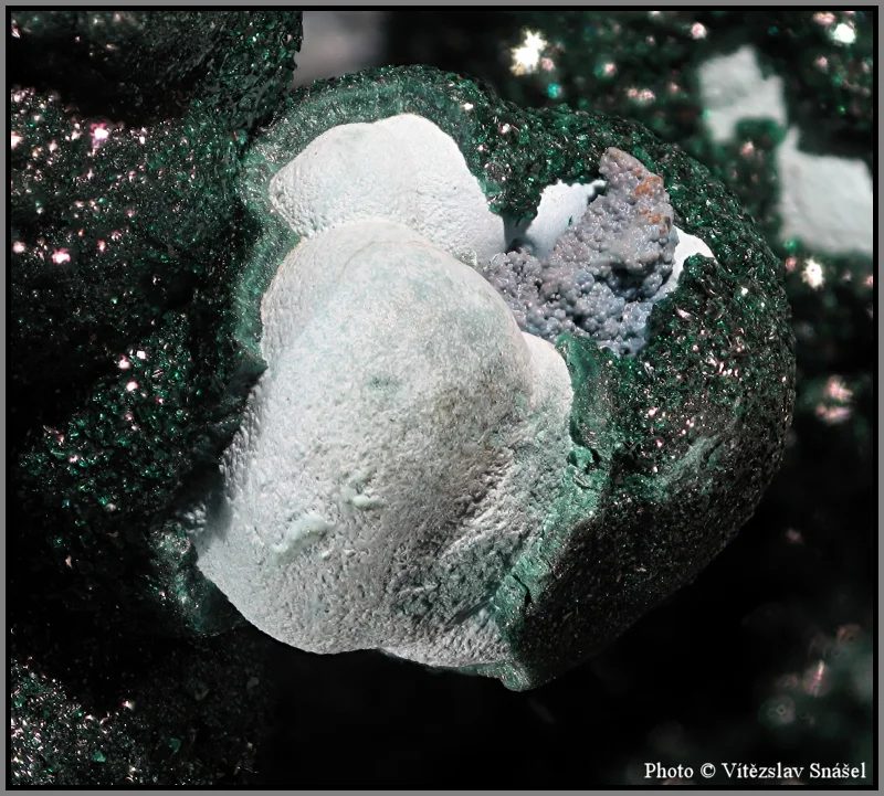 Mineral photo of Chrysocolla, Malachite from locality Lukuni mine, Republic of the Congo