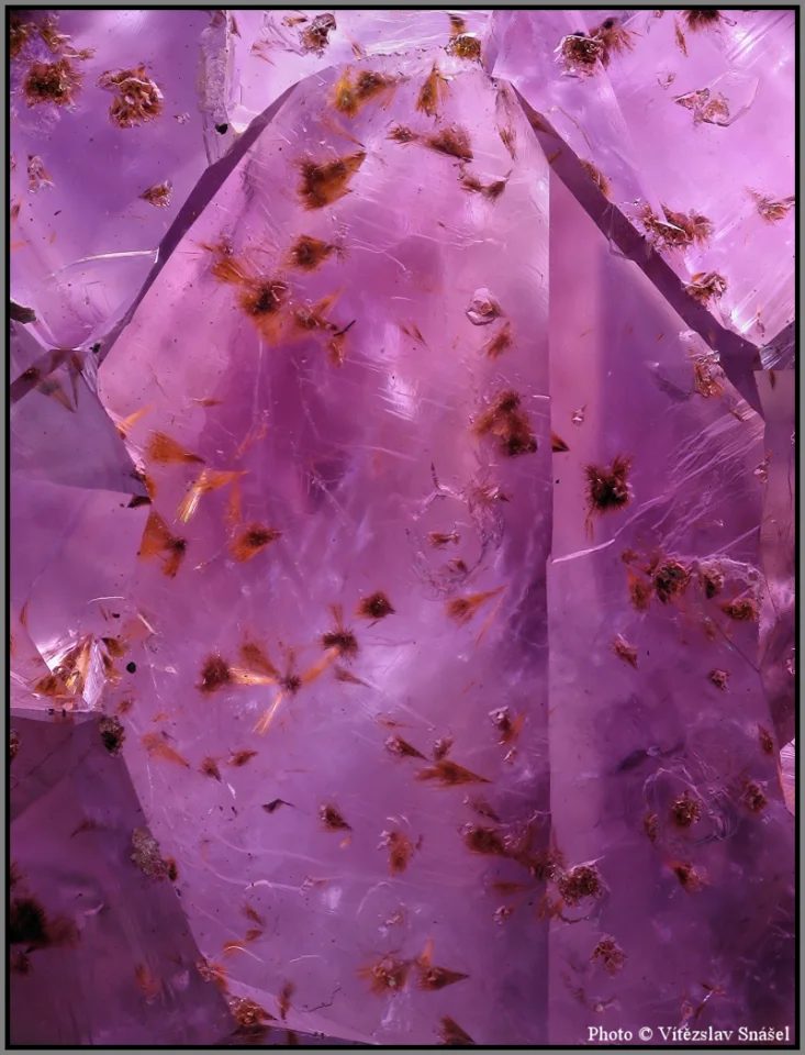 Goethite, Quartz (var. amethyst)