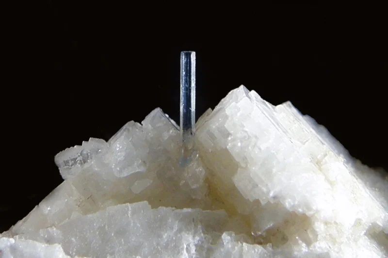 Mineral photo of Apatite from locality Písek - Obrázek I., Czech Republic