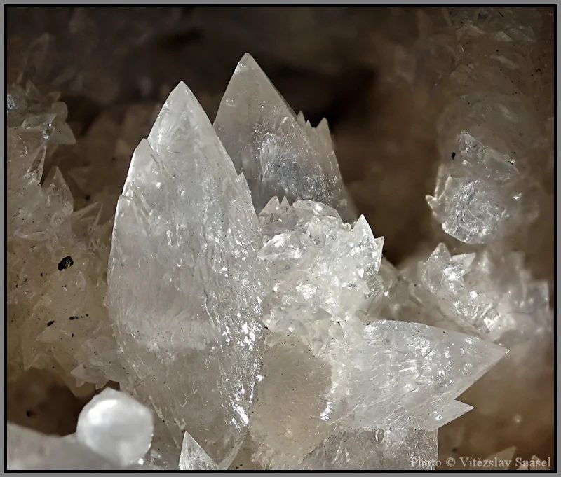 Mineral photo of Calcite from locality Cavnic, Romania
