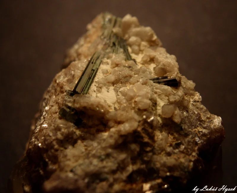 Elbaite (var. verdelite), Foitite