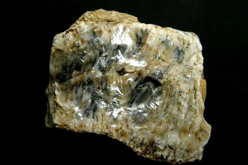 Mineral photo of Opal from locality Bohouškovice, Czech Republic