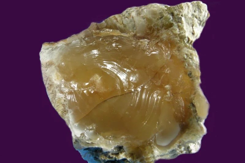 Mineral photo of Opal from locality Bohouškovice, Czech Republic