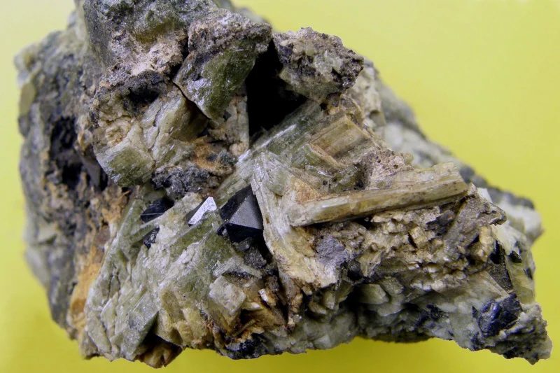 Diopside, Magnetite