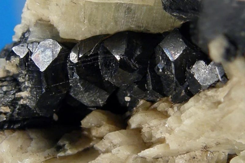Diopside, Magnetite