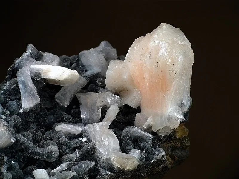 Heulandite, Stilbite