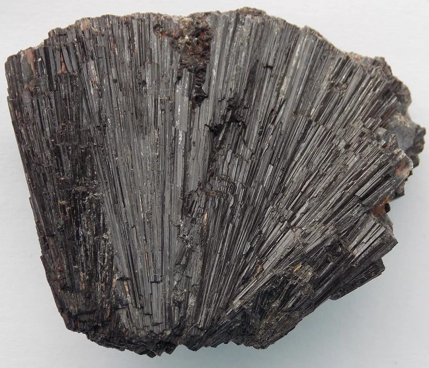 Mineral photo of Schorl from locality Smolné Pece, Czech Republic